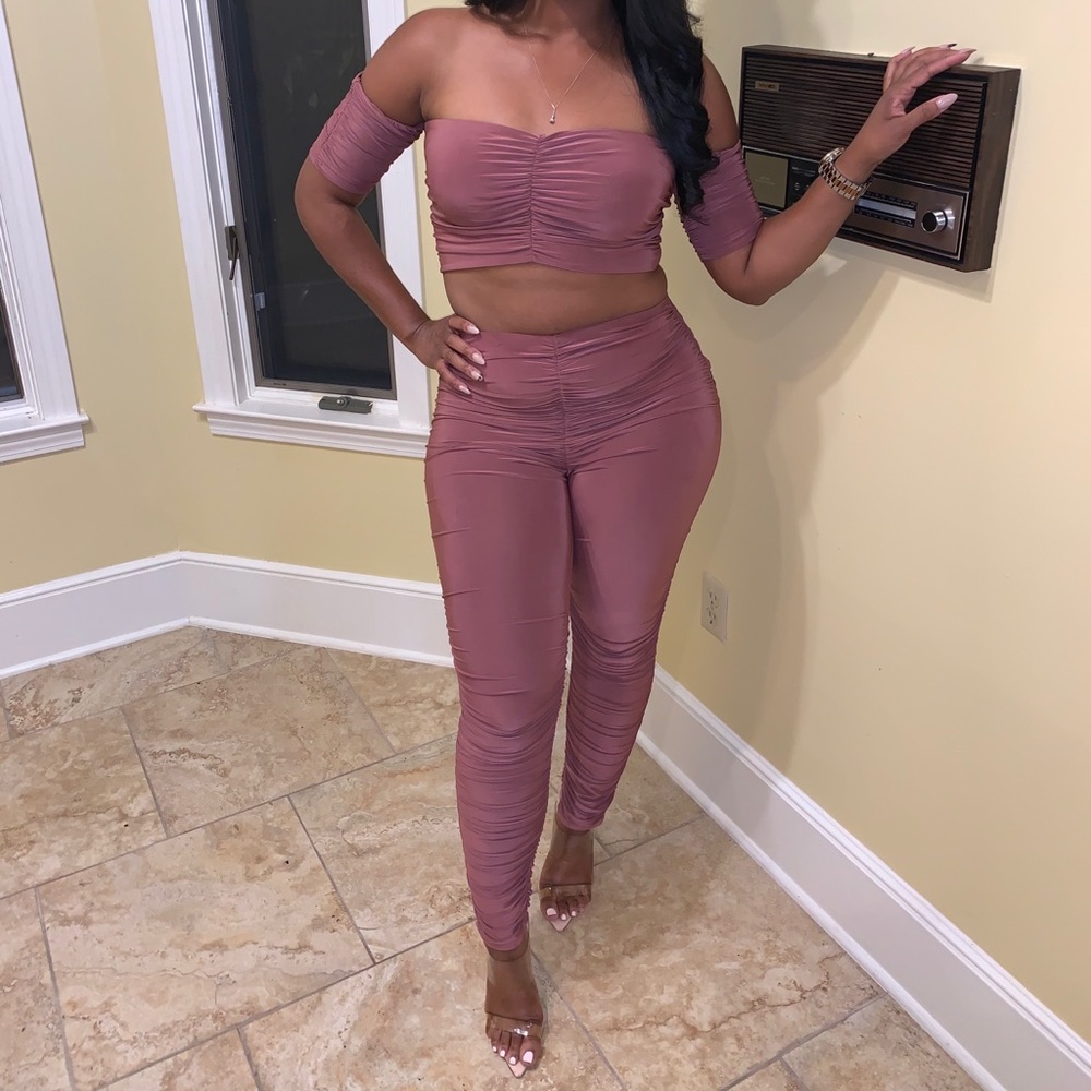 MUAVE-llous 2-Piece Set